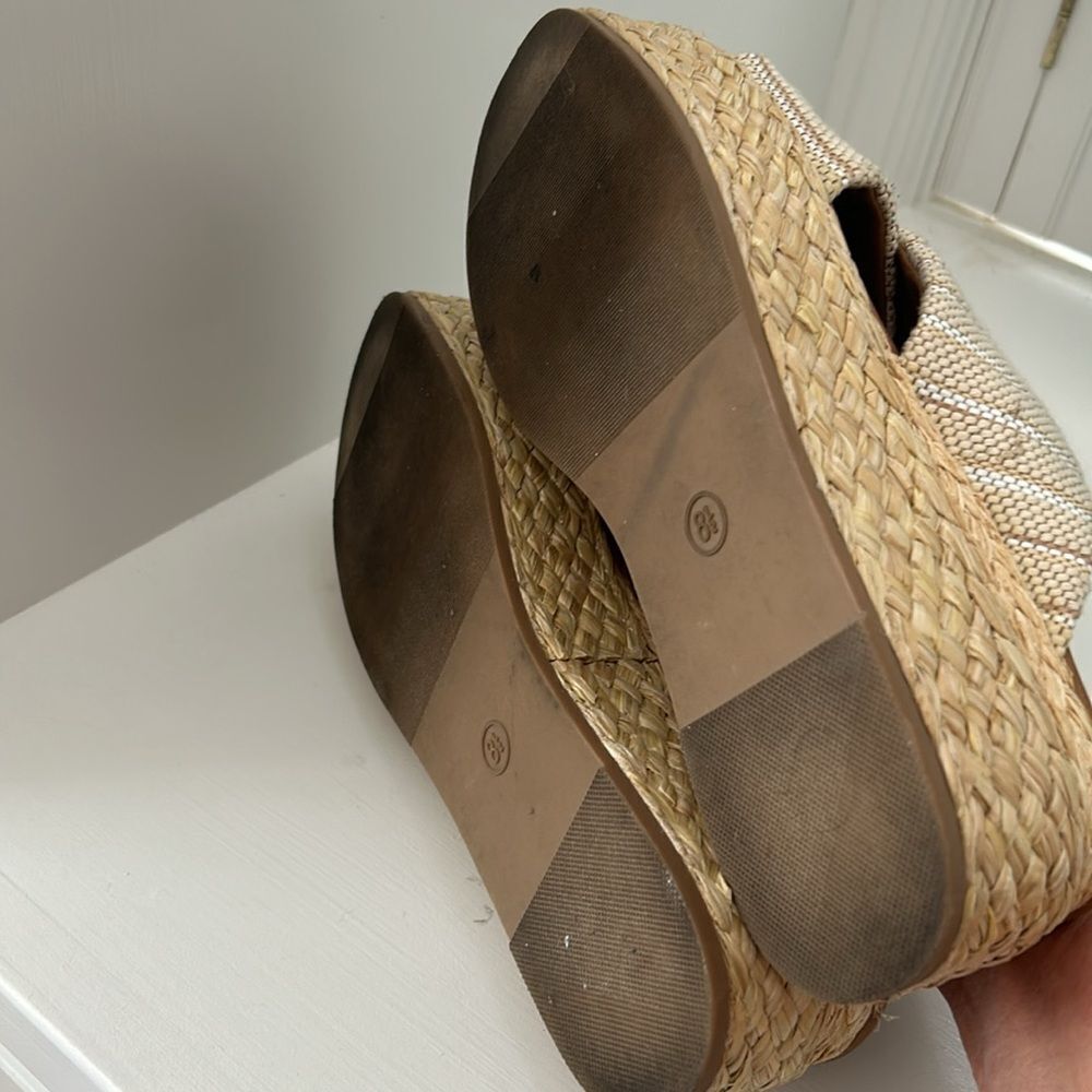 Straw Wedge Sandals - Picture 5 of 6